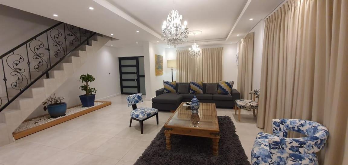 Villa Parisienne Modern Guest House Città del Capo Esterno foto