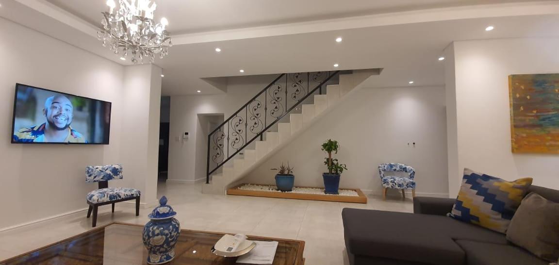 Villa Parisienne Modern Guest House Città del Capo Esterno foto