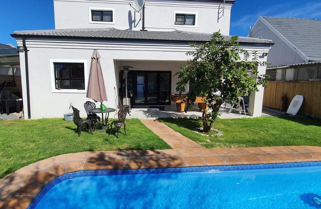 Villa Parisienne Modern Guest House Città del Capo Esterno foto