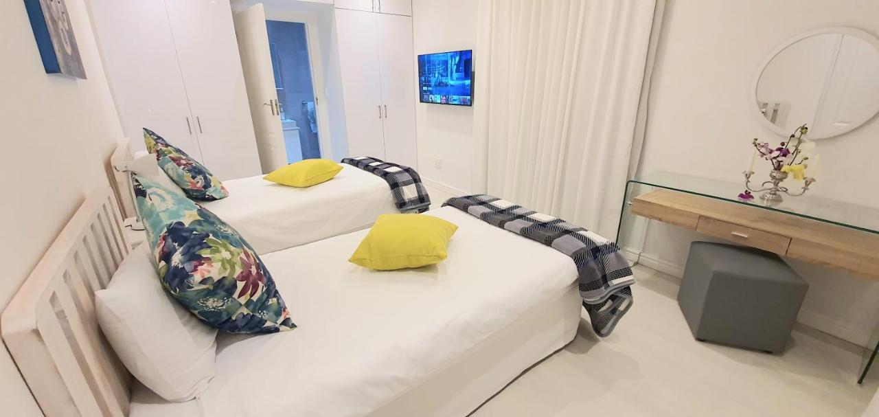 Villa Parisienne Modern Guest House Città del Capo Esterno foto
